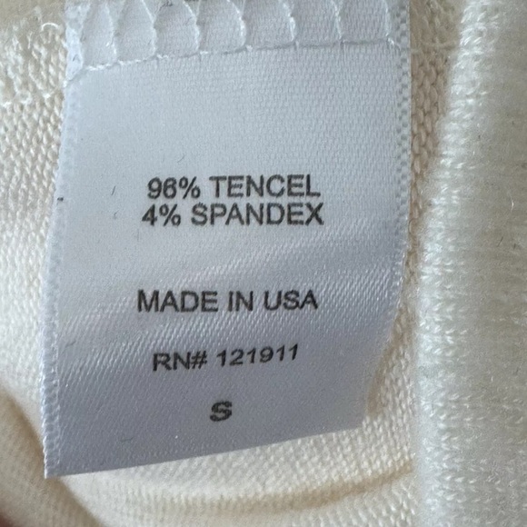 LNA Sweater Sz S Grey Cutout Top Ivory Eggnog Brushed Soft Stretchy Comfy Shirt - Picture 8 of 9